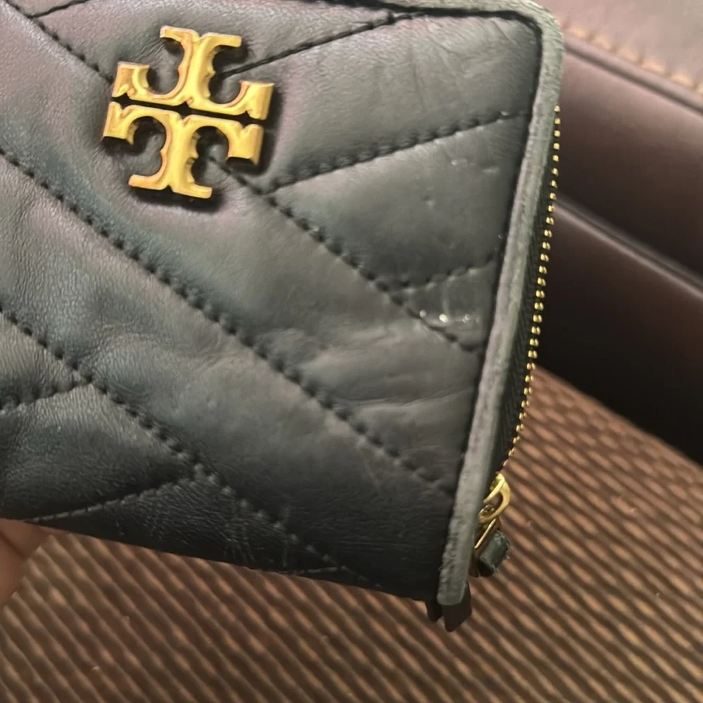 Tory Burch Kira Bi-fold Wallet
